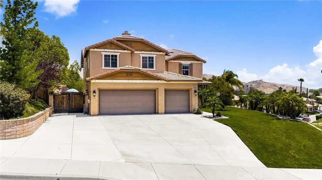 24322 Kenosha Court, Corona, CA 92883 - #1