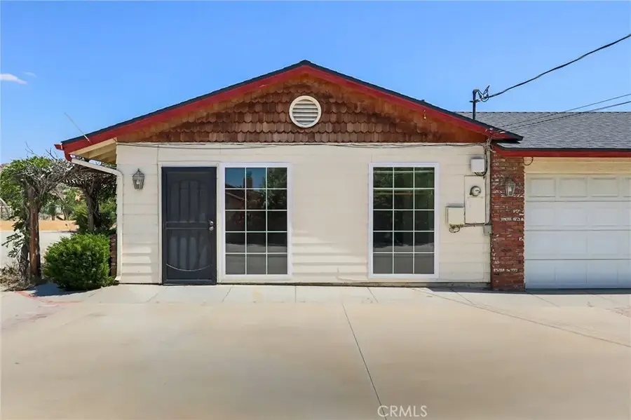15100 Pocahantas, Apple Valley, CA 92307 - #2
