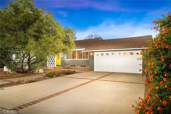 464 Cinderella Drive, Claremont, CA 91711