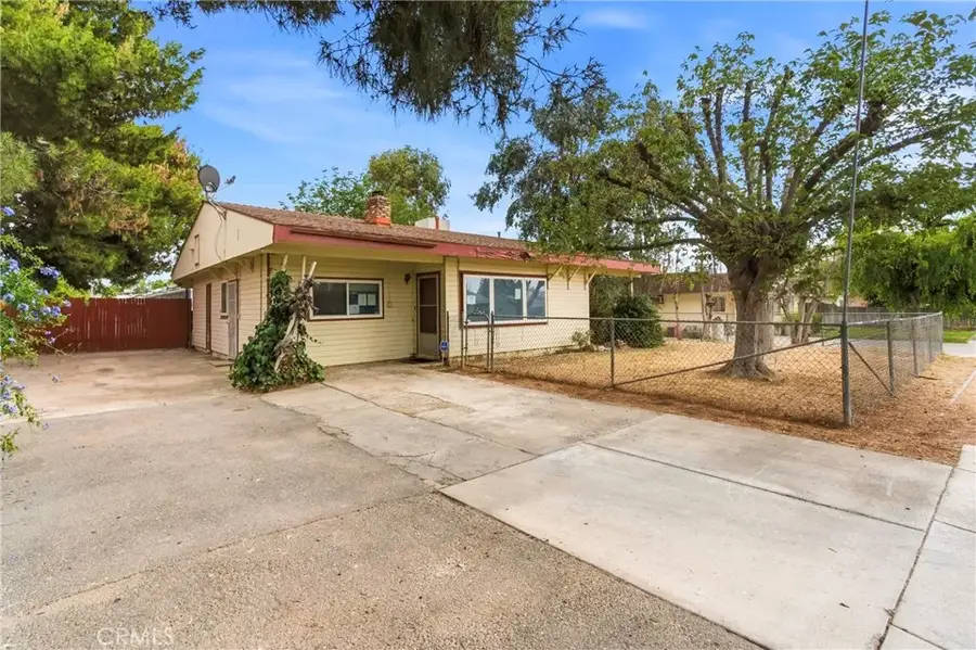 361 Golden, Bakersfield, CA 93306 - #2