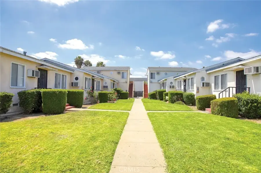 221 S Maple Avenue, Montebello, CA 90640 - #2