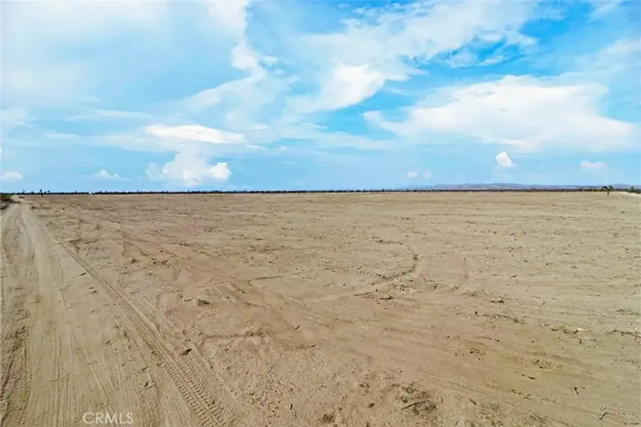 5 Mojave, Adelanto, CA 92301 - #2