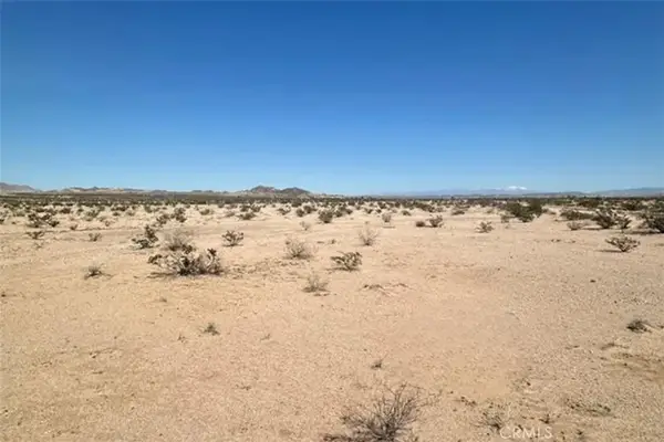 3 Montalyo, 29 Palms, CA 92277