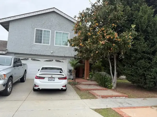2305 W Hemlock, Santa Ana, CA 92704