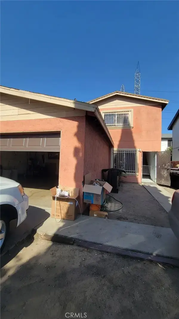 9306 Parmelee Avenue, Los Angeles, CA 90002