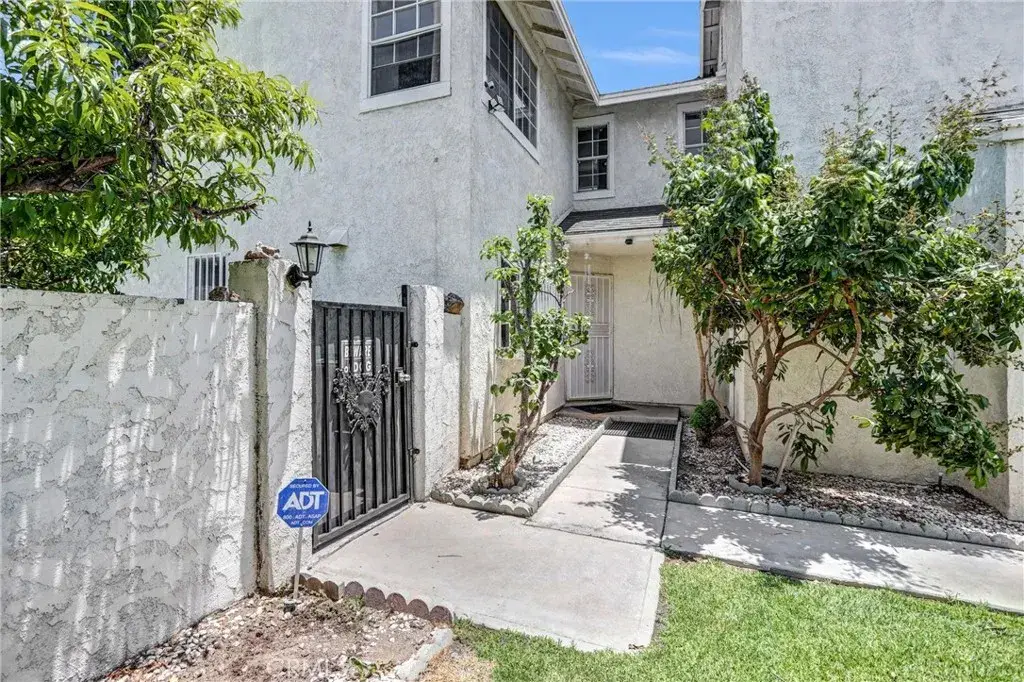 1621 Bent Rail Circle, Colton, CA 92324 - #1