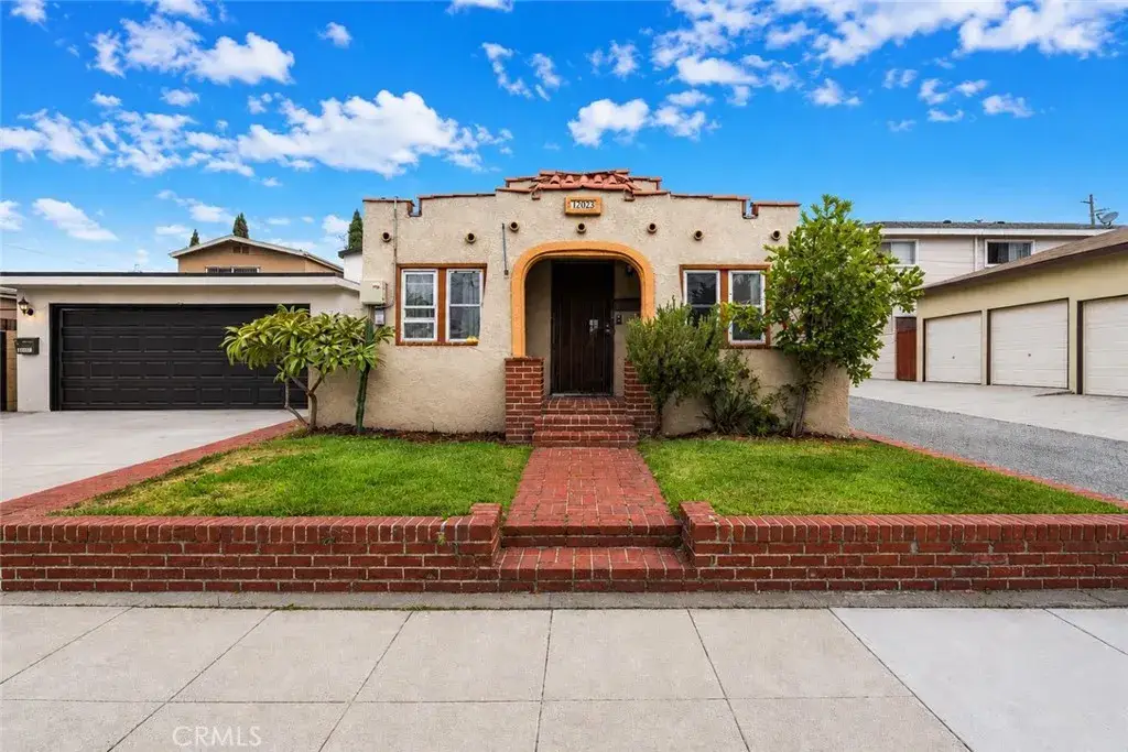 12023 Freeman Avenue, Hawthorne, CA 90250 - #1