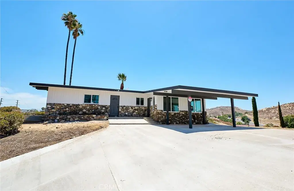 4262 Harrison Street, Riverside, CA 92503 - #1
