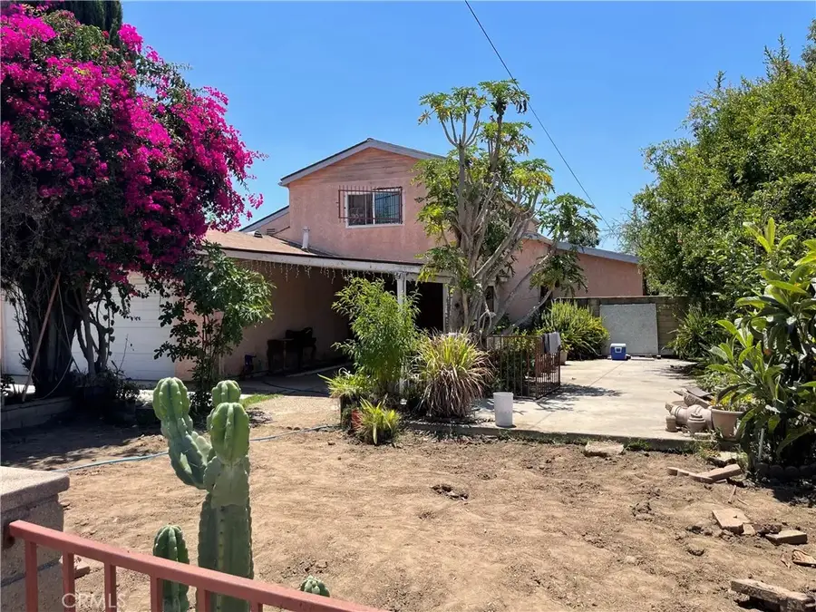 698 Phillips, Pomona, CA 91766 - #2