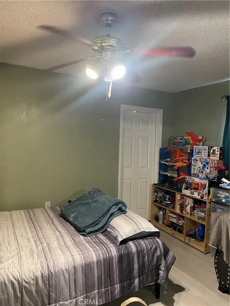 698 Phillips, Pomona, CA 91766 - #3