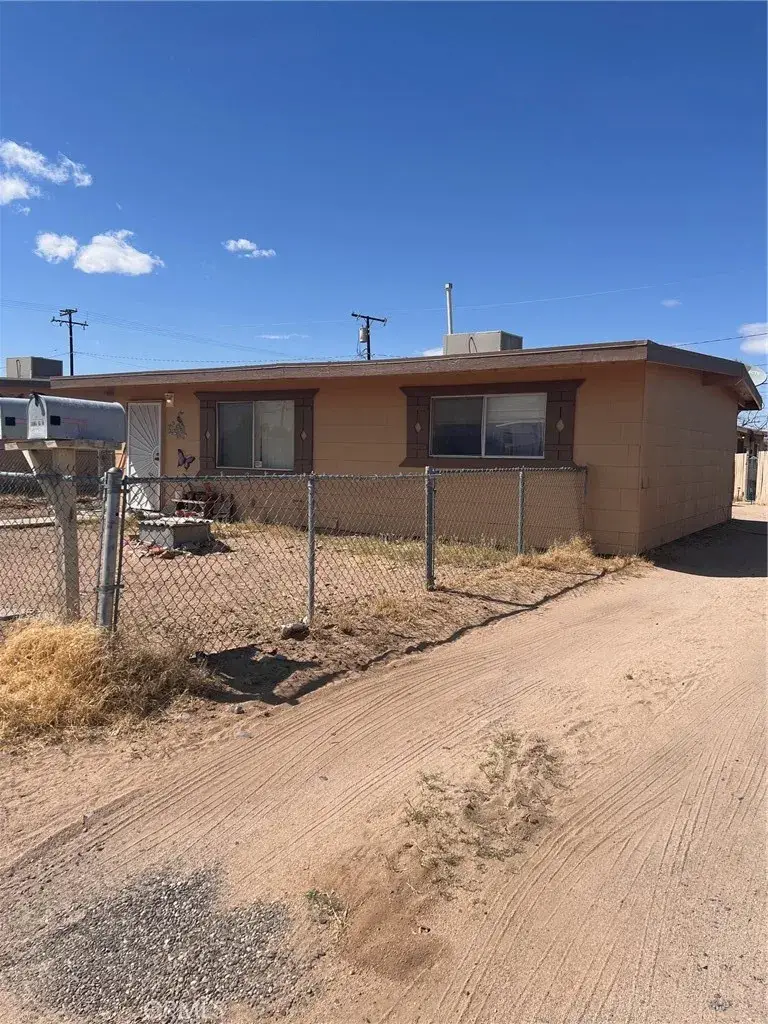 128 W Haloid, Ridgecrest, CA 93555 - #1