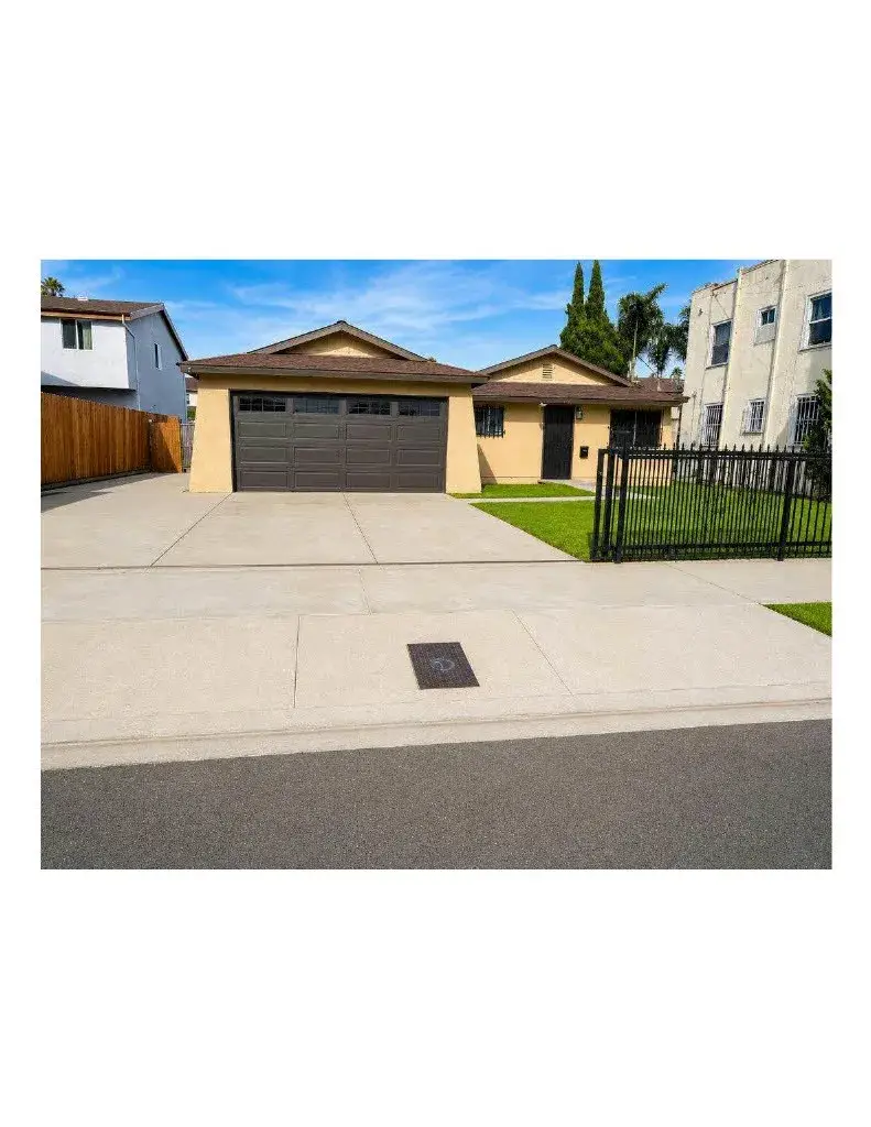 527 W 93rd, Los Angeles, CA 90044 - #1