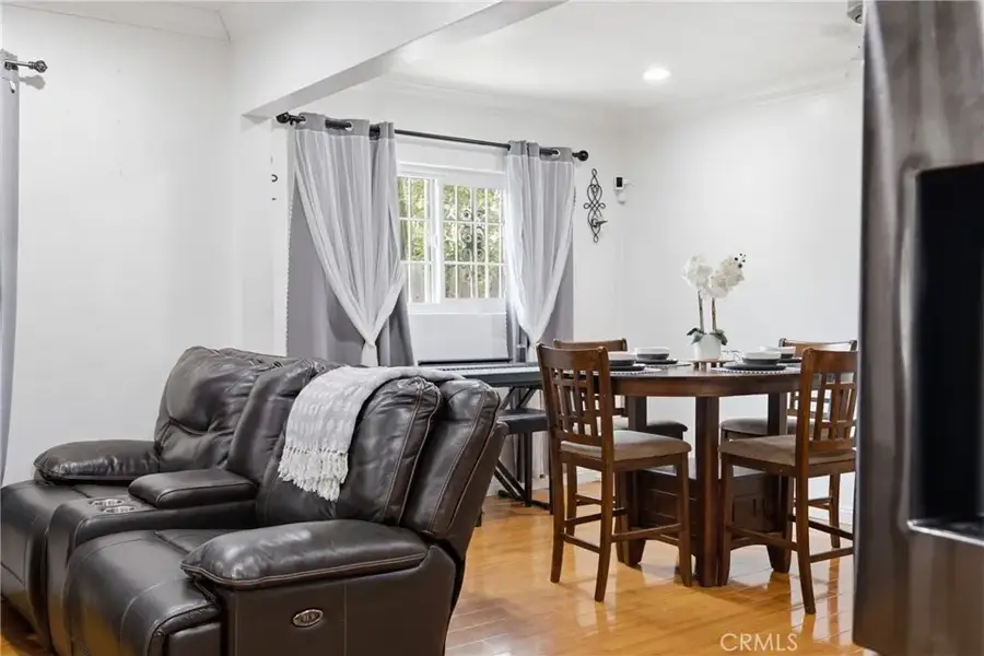 156 E 49th, Long Beach, CA 90805 - #3