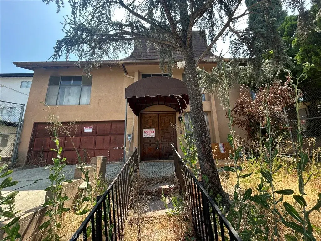 5144 Don Pio, Woodland Hills, CA 91364 - #1