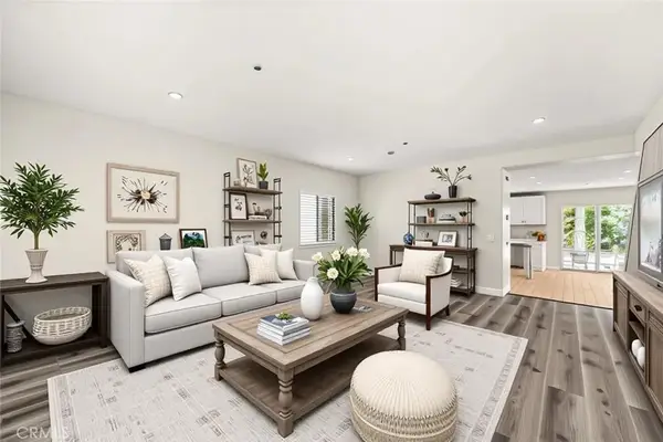 15556 Skylark, Fontana, CA 92336