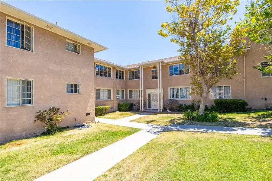4072 Hillcrest Drive #C, Los Angeles, CA 90008 - #3