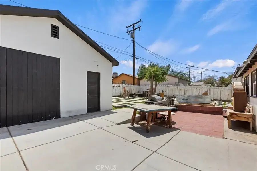 112 W Grandview Drive, Barstow, CA 92311 - #3