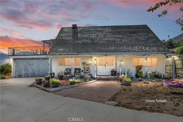 810 Hillyfield Lane, San Bernardino, CA 92407