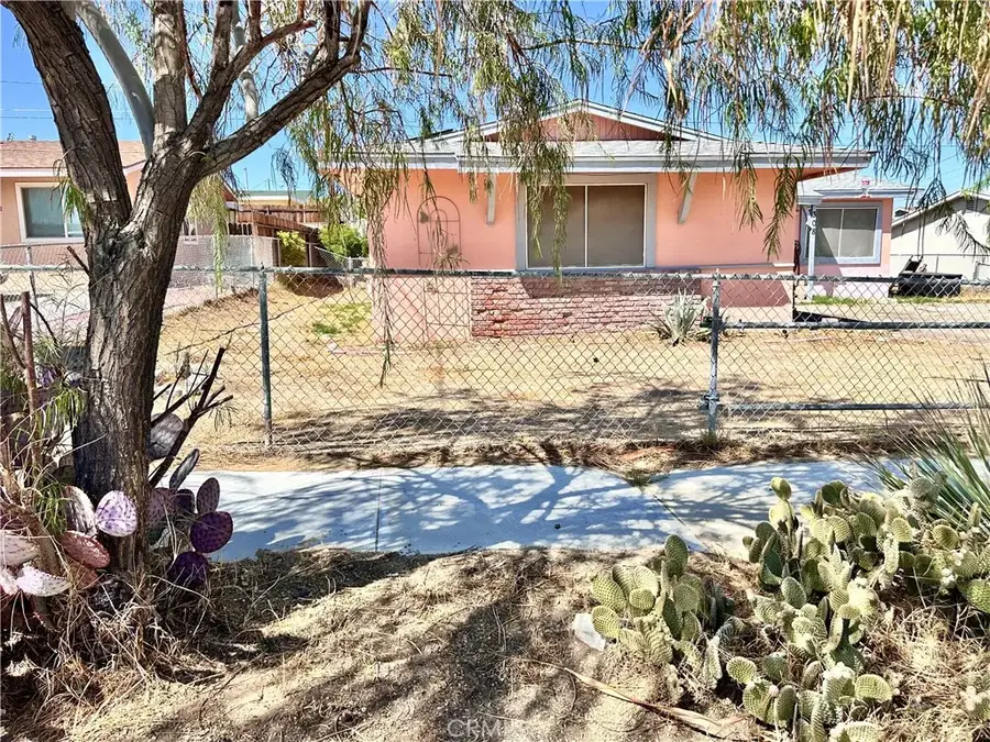 308 Ute, Barstow, CA 92311 - #2