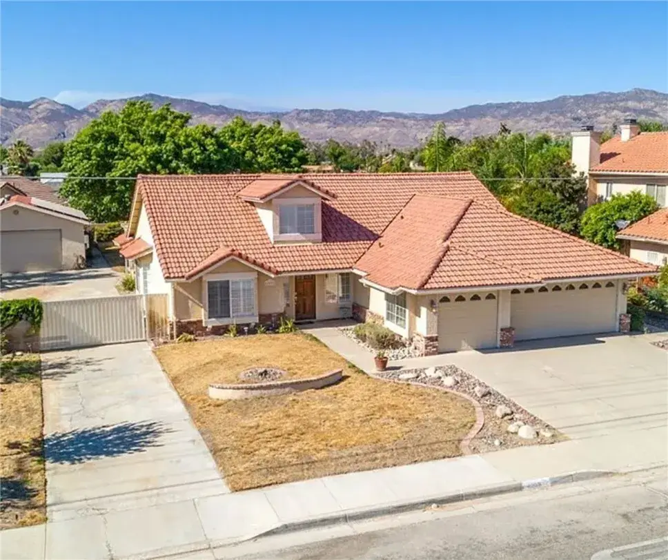 42592 Mayberry Ave, Hemet, CA 92544 - #1