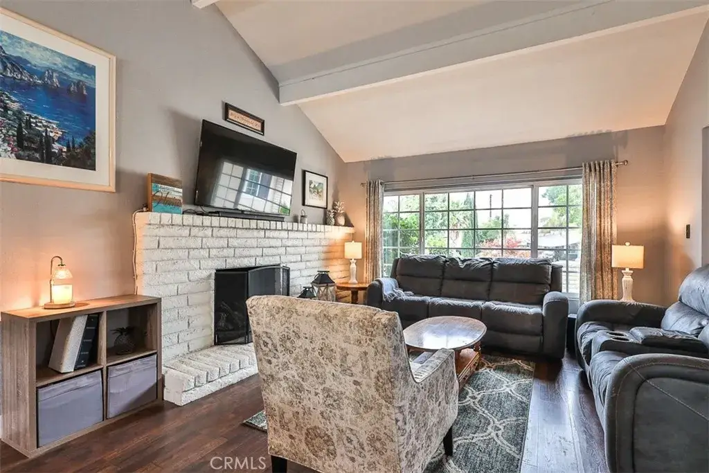 1421 E 15th, Upland, CA 91786 - #1