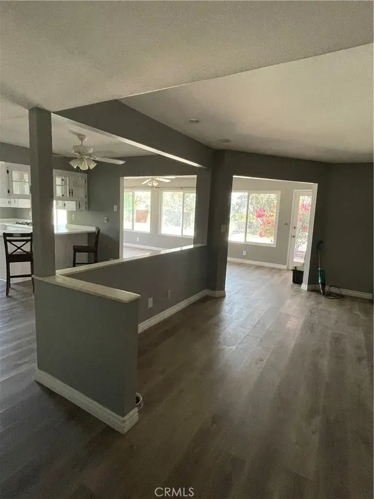 471 W San Jacinto Ave, Perris, CA 92570 - #3