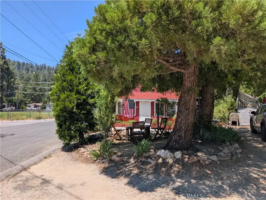 201 Spruce, Crestline, CA 92325 - #2