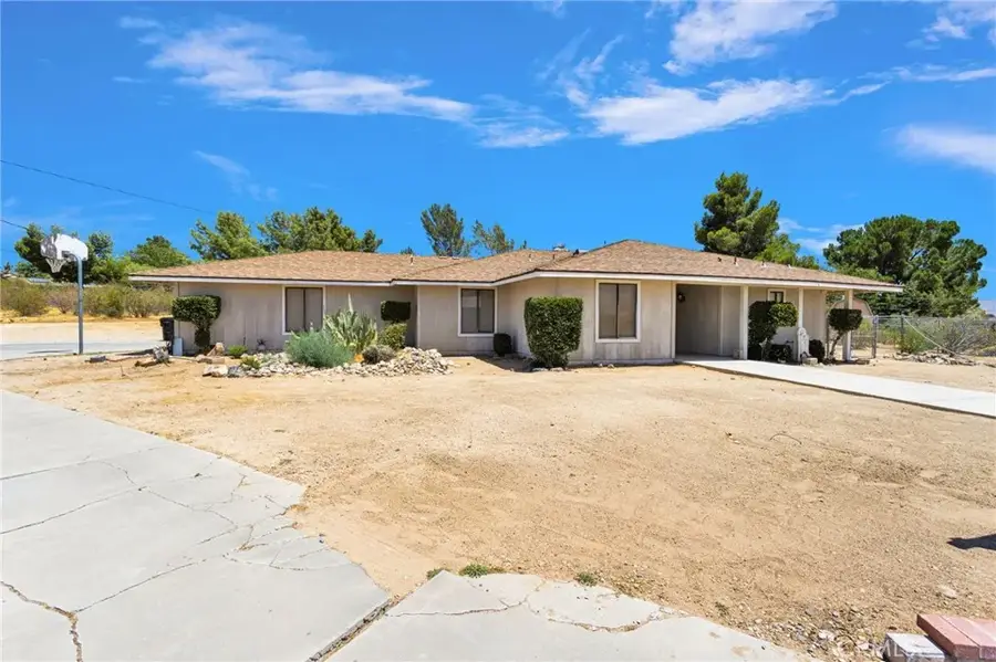 14643 Havasu Ln, Apple Valley, CA 92307 - #2