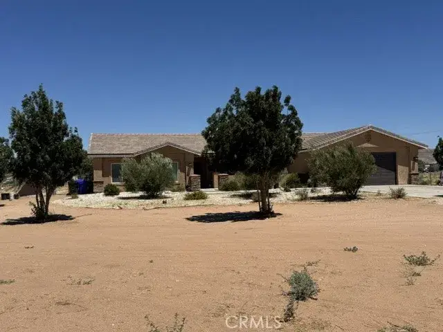 21832 Thunderbird, Apple Valley, CA 92307 - #1