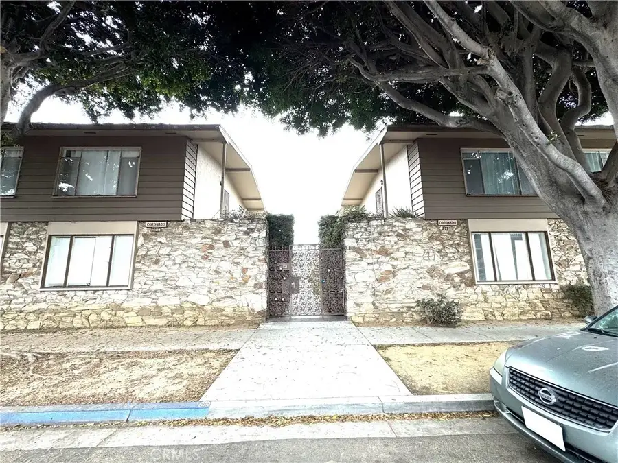 1400 E 3rd #6, Long Beach, CA 90802 - #2
