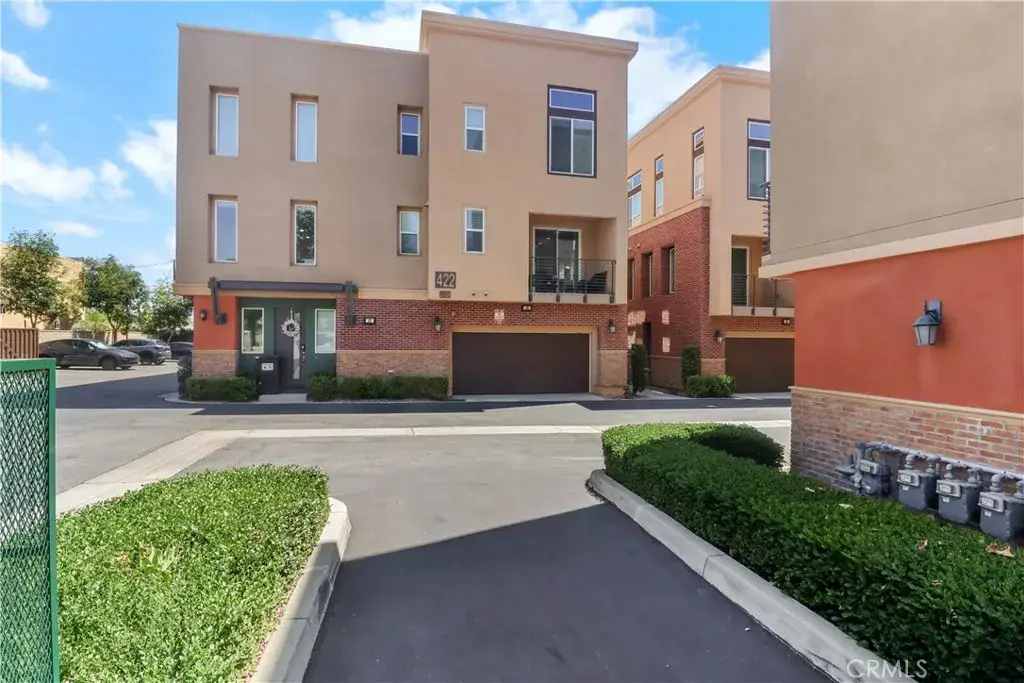 422 W Route 66 #28, Glendora, CA 91740 - #1