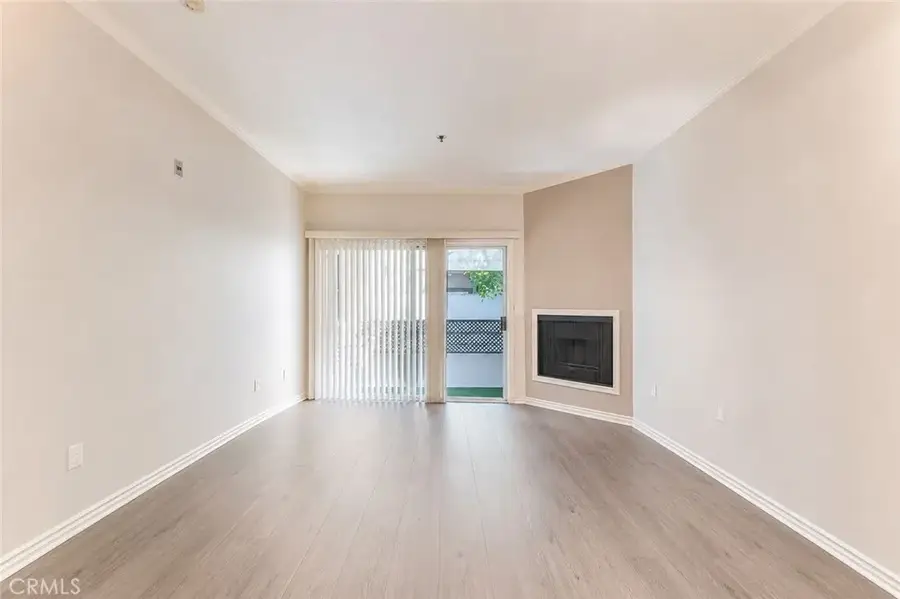 300 N El Molino Avenue #117, Pasadena, CA 91101 - #2