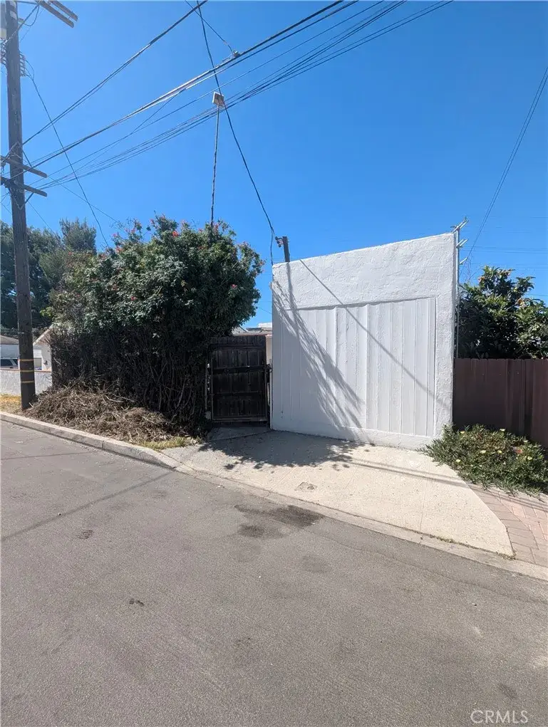 10370 Tujunga Cyn Blvd, Tujunga, CA 91042 - #3