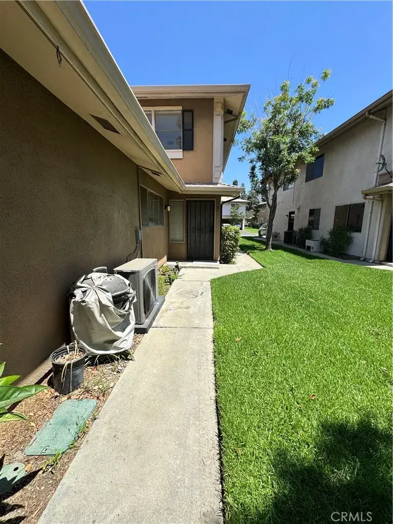 989 W Sierra Madre, Azusa, CA 91702 - #2