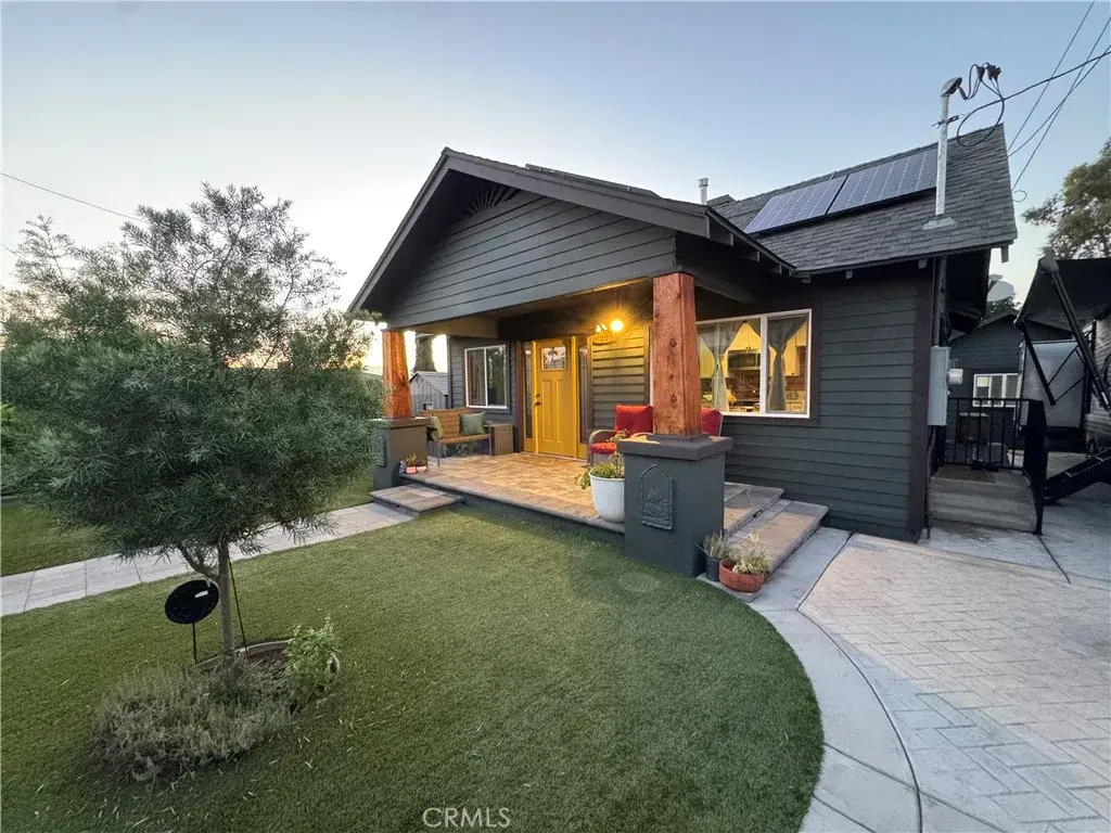 1827 E Citrus, Redlands, CA 92374 - #1