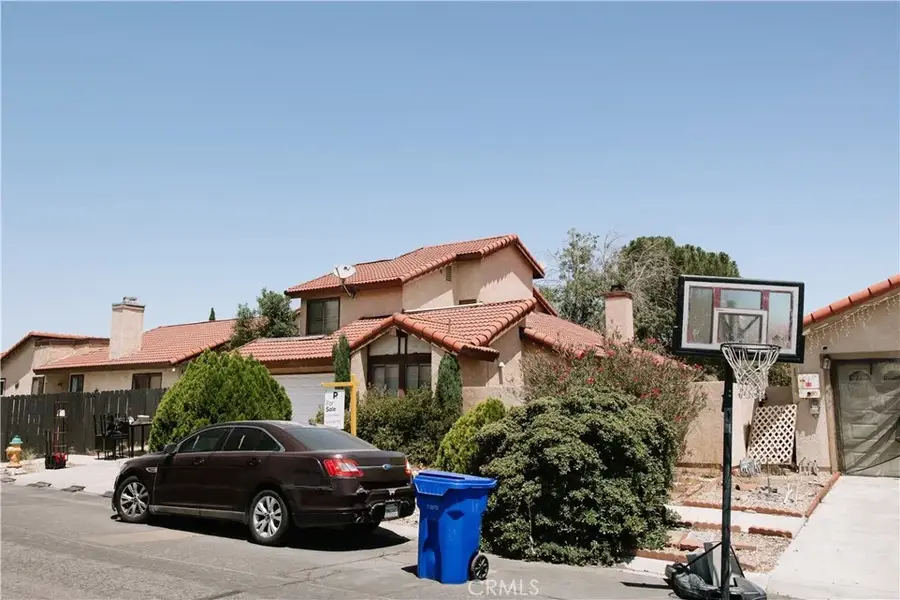 16196 Tokay, Victorville, CA 92395 - #2