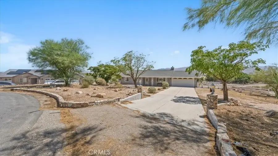 18977 Covina, Hesperia, CA 92345 - #2