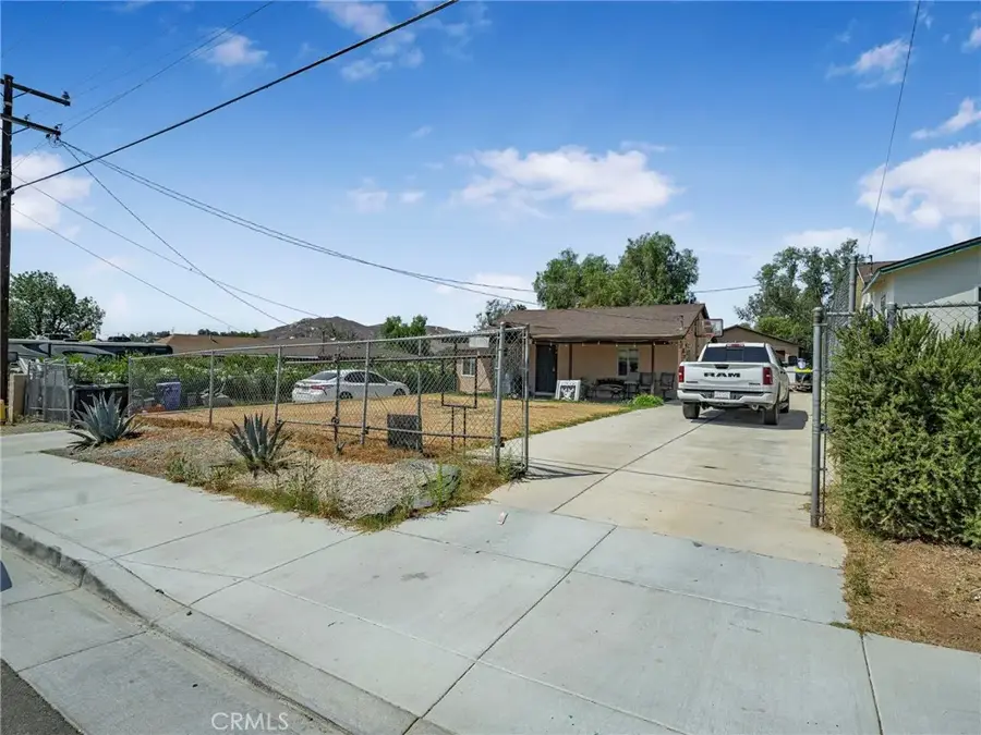 6958 37th Street, Riverside, CA 92509 - #2