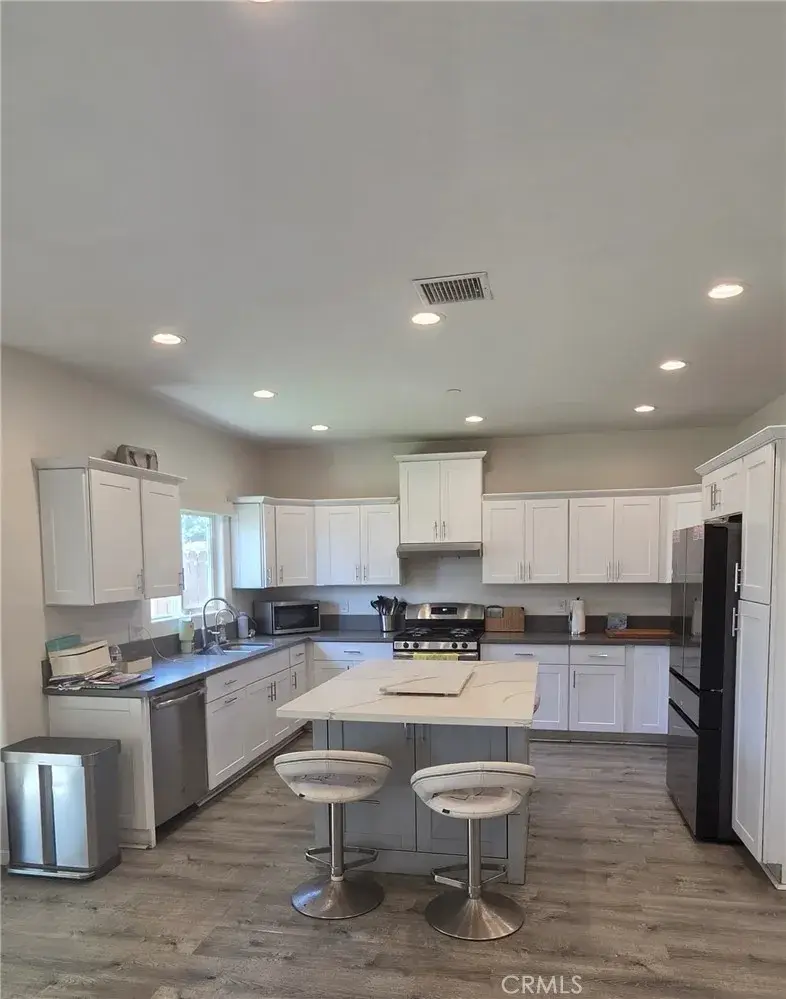 11739 Thorson Avenue, Lynwood, CA 90262 - #2