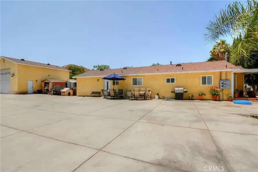 4320 Ambs Drive, Riverside, CA 92505 - #3