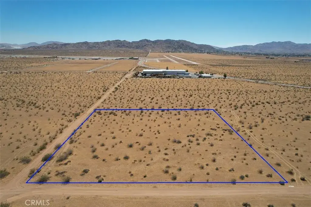 8 Falchion, Apple Valley, CA 92307 - #1