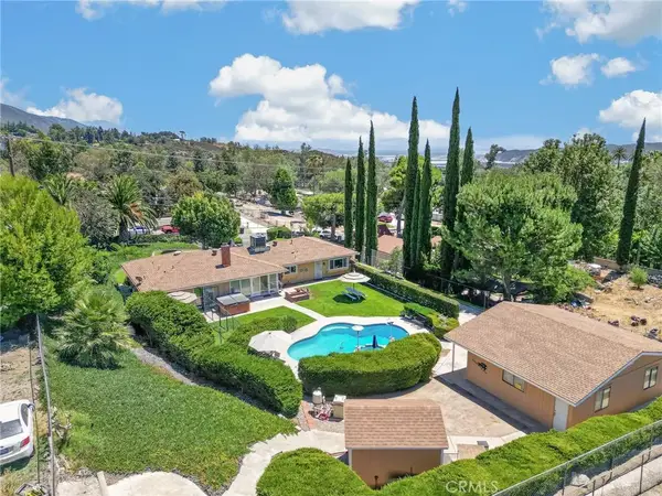 880 Kimbark, San Bernardino, CA 92407