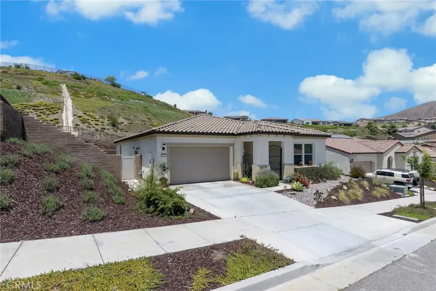 24590 Crestley Drive, Corona, CA 92883 - #2