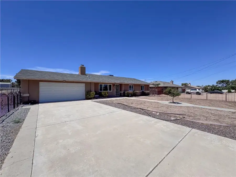 8262 Paisley Avenue, Hesperia, CA 92345 - #2