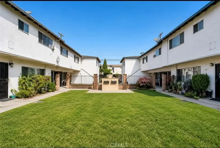 6021 Gage Ave #3, Bell Gardens, CA 90201 - #2