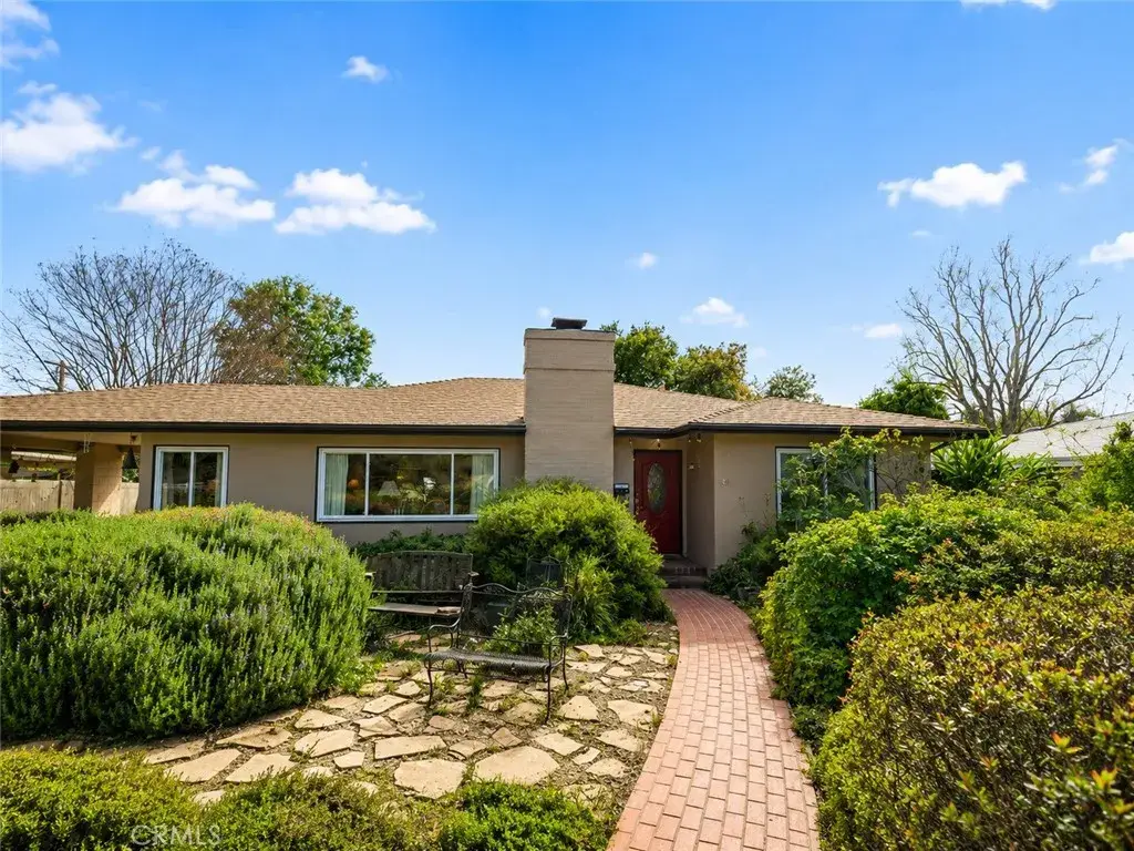 754 W 9th, Claremont, CA 91711 - #1