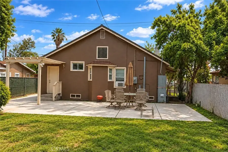210 E 9th, San Bernardino, CA 92410 - #3