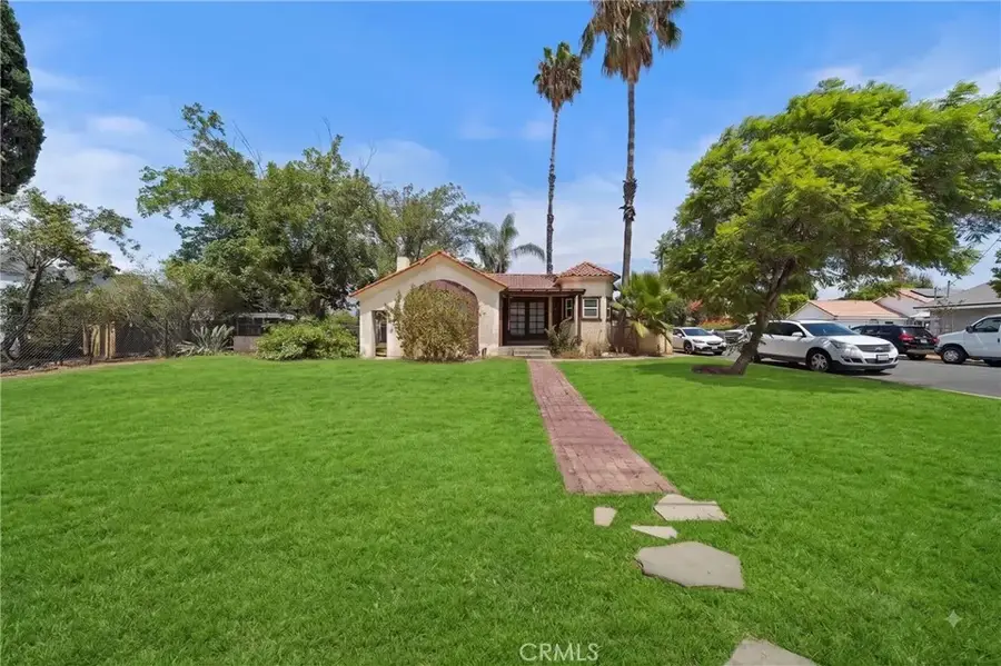 3405 Strong, Riverside, CA 92501 - #2