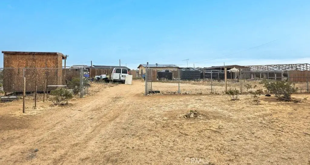 43111 260th East, Lancaster, CA 93535 - #1