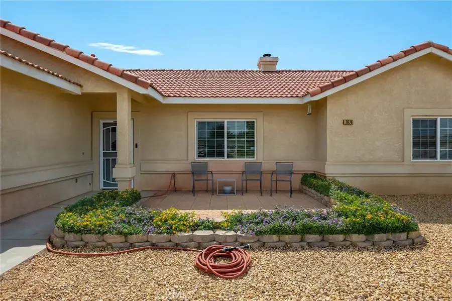 7678 Montrose, Hesperia, CA 92345 - #2